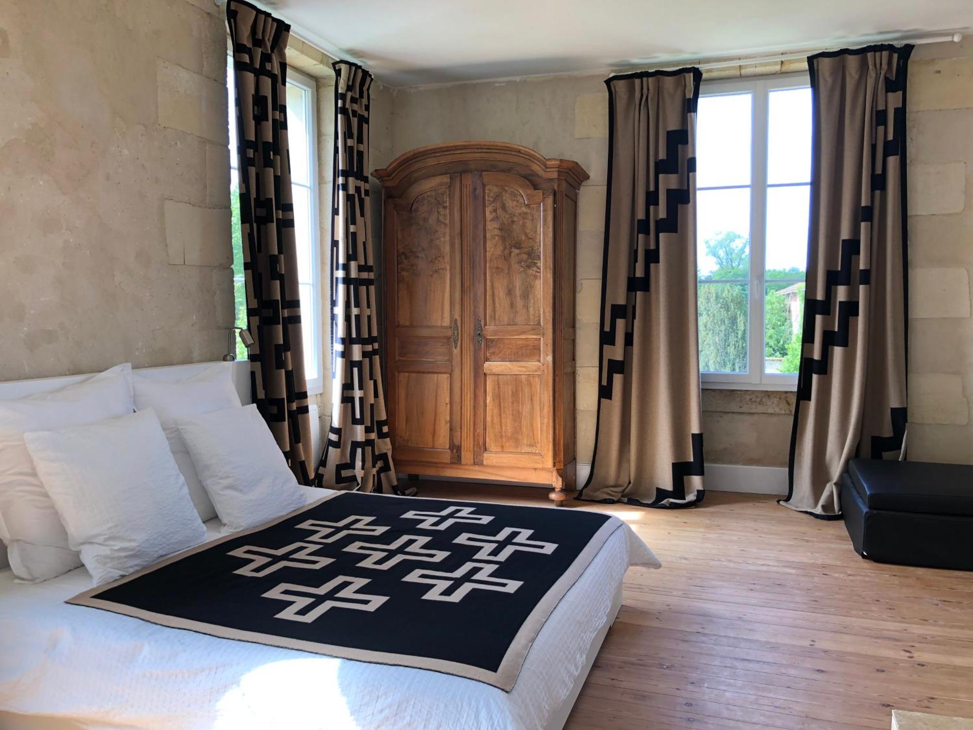 Chateau Bernon Maison D Hotes - Piscine Et Spa Queyrac Екстер'єр фото