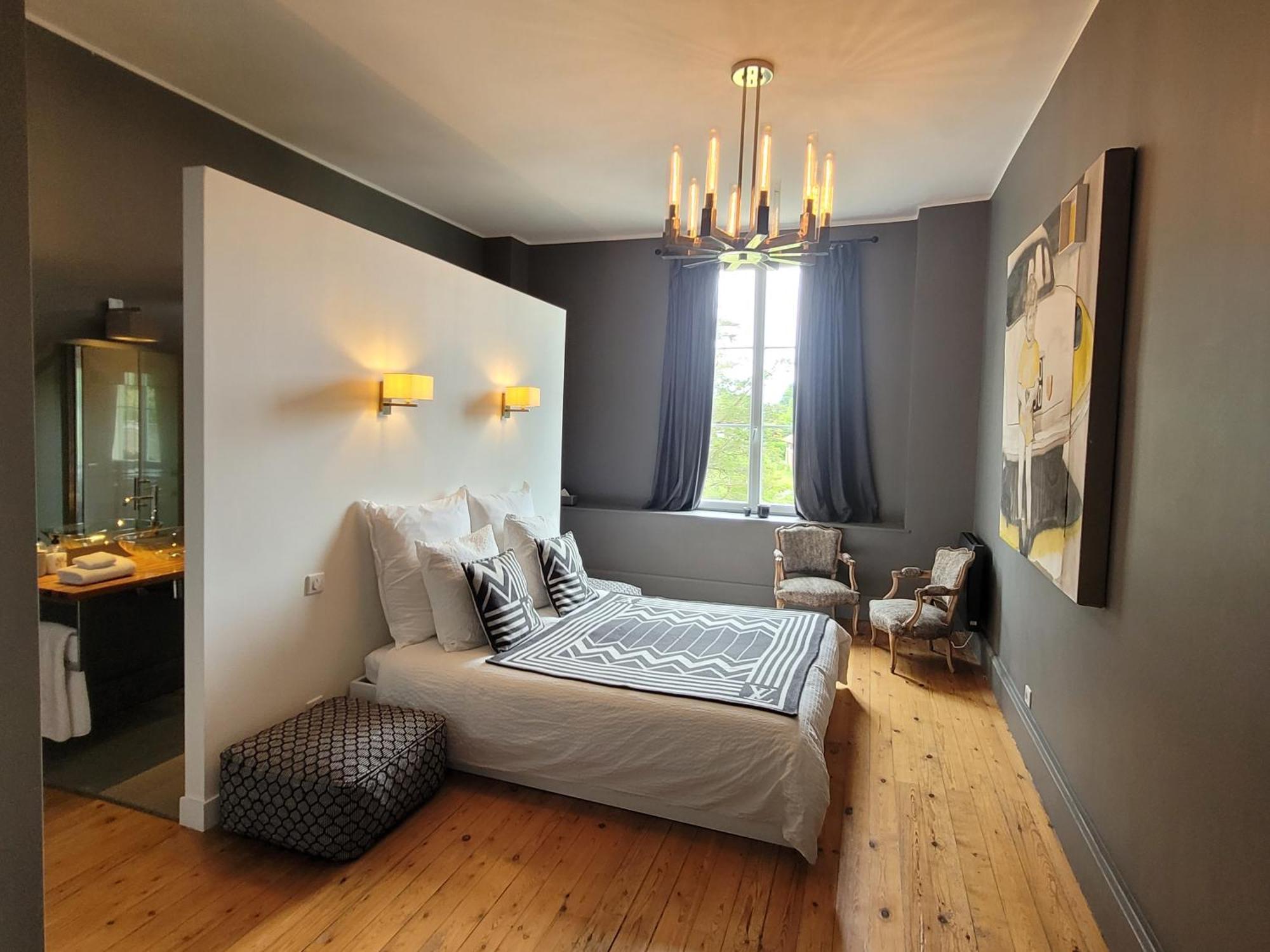 Chateau Bernon Maison D Hotes - Piscine Et Spa Queyrac Екстер'єр фото
